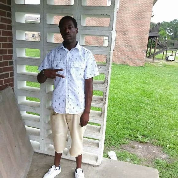 Meet your Posher, Williams - Picture 1 of 1